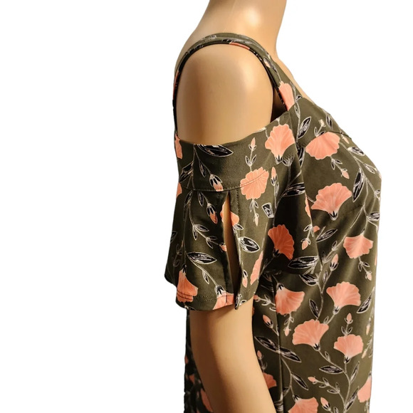 ROZ & ALI Army Green Floral Shirt Dress - Picture 3 of 10